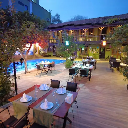 Homestay Oscar Boutique Antalya