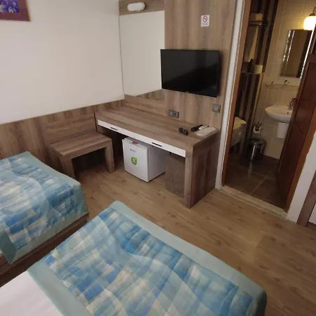 Homestay Oscar Boutique *