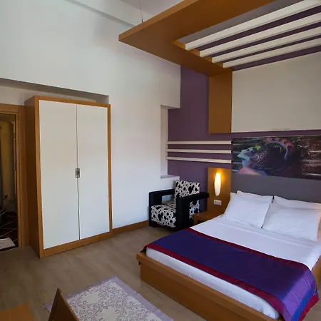 Homestay Oscar Boutique Antalya