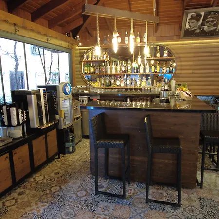 Homestay Oscar Boutique Antalya